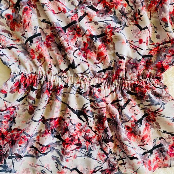 2/$18🌴 Guess Women's Cherry Blossom Cold Shoulder Blouse Size XS - Picture 5 of 10